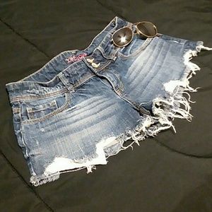 Refuge Torn jean shorts